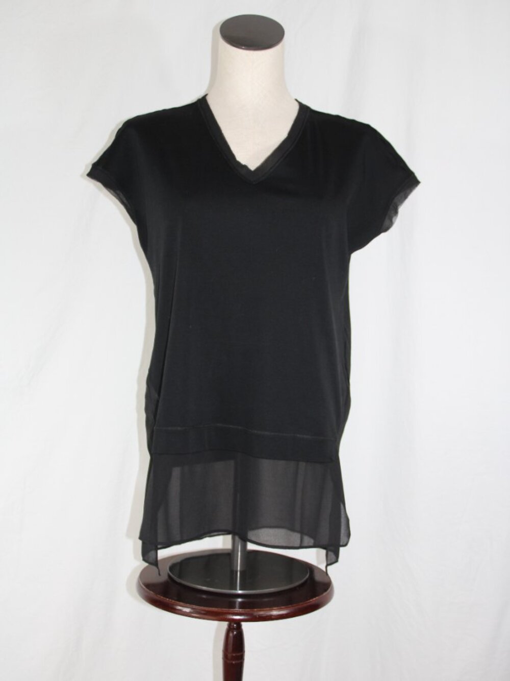 Black Label by Chico's Size S Women's Black Semi Sheer Side Slits Short Sleeve